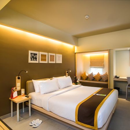 Sevn Legian Hotel Екстериор снимка