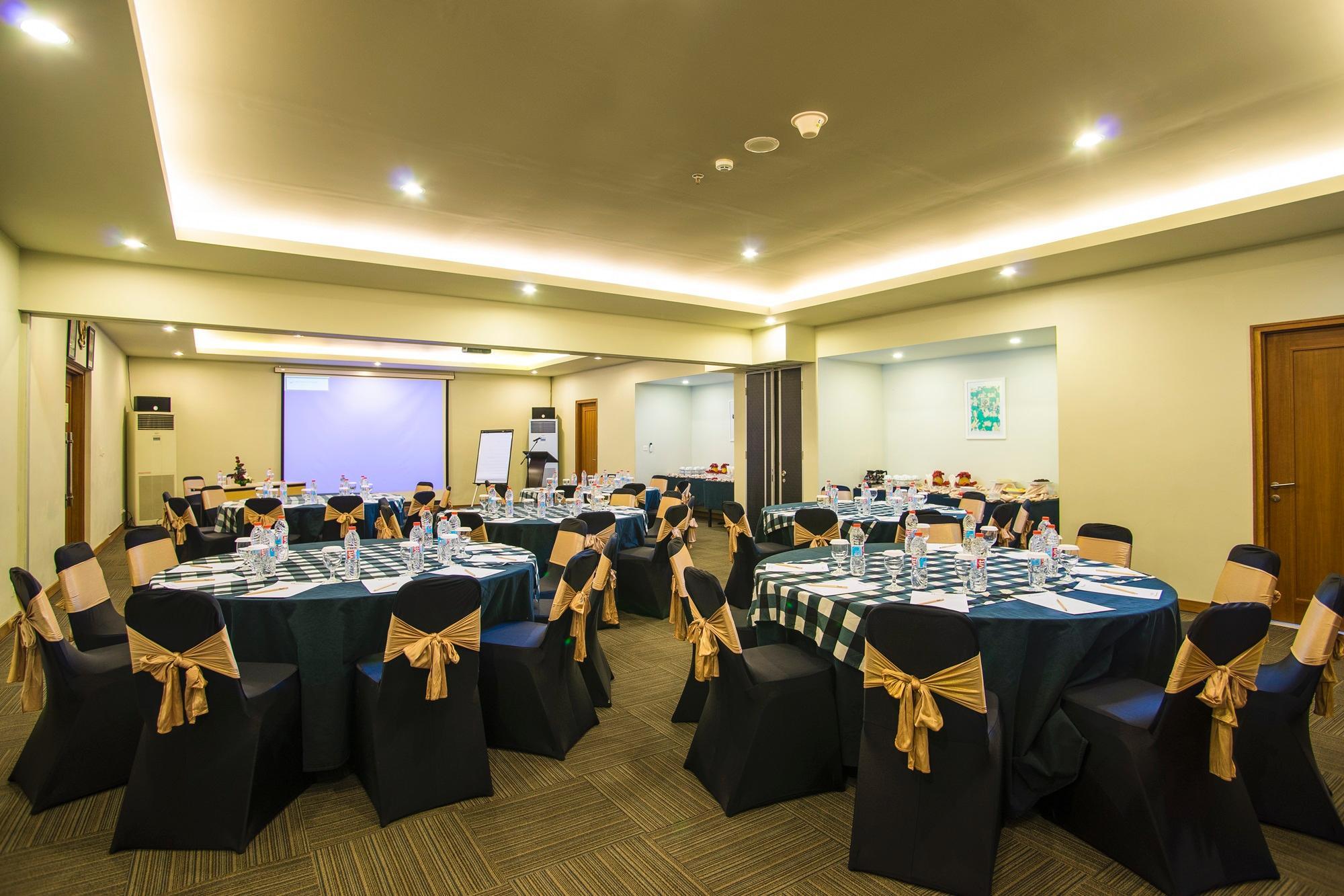 Sevn Legian Hotel Екстериор снимка