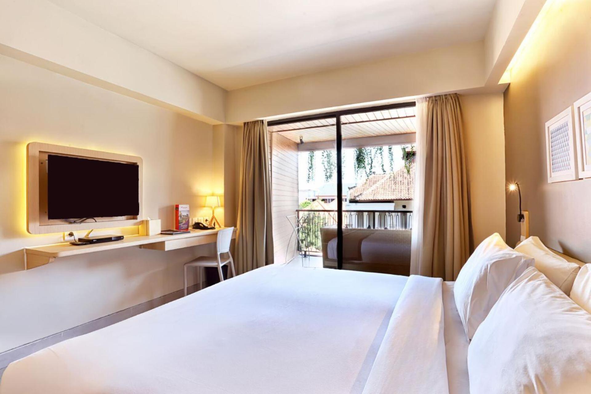 Sevn Legian Hotel Екстериор снимка