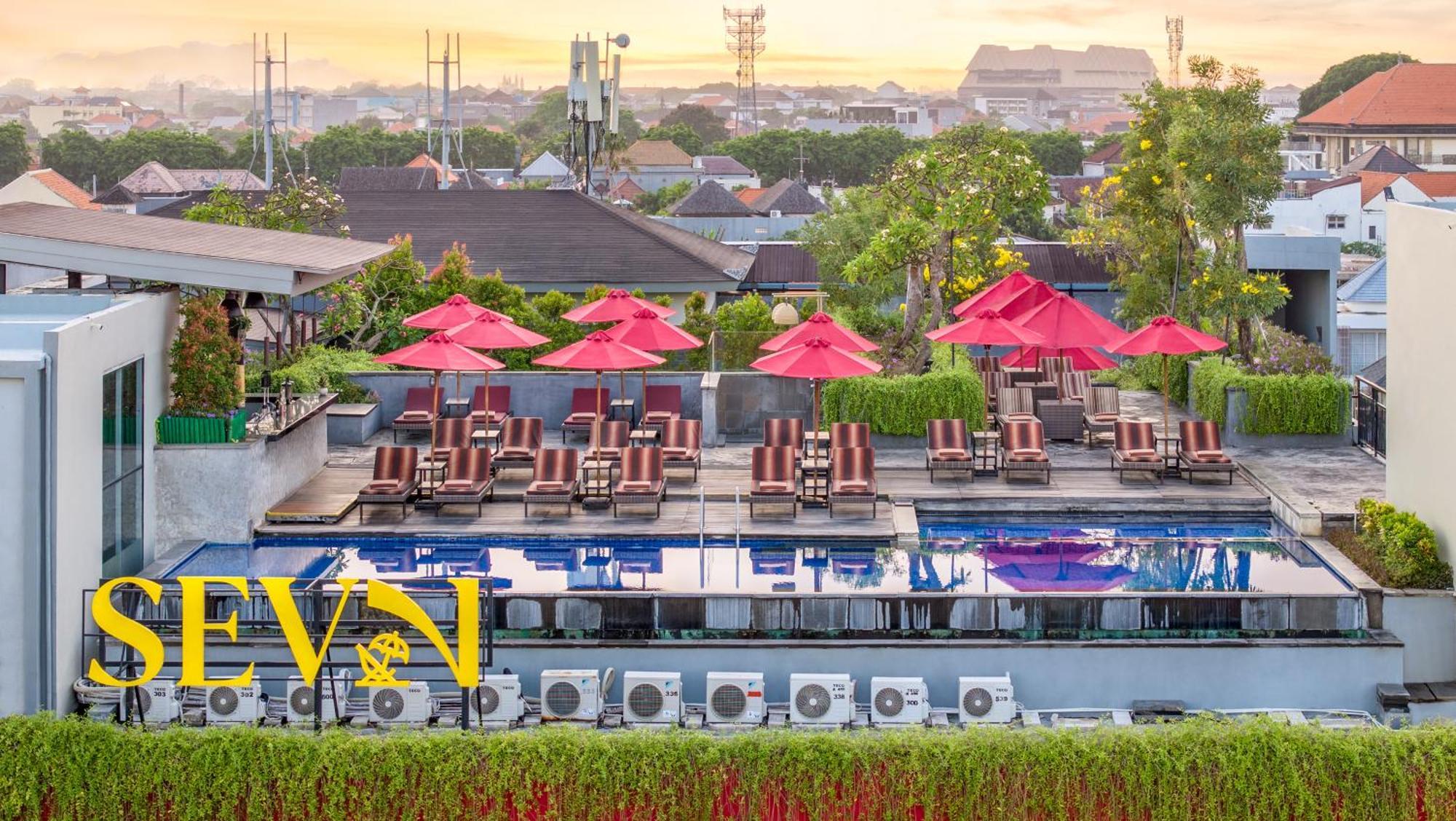 Sevn Legian Hotel Екстериор снимка