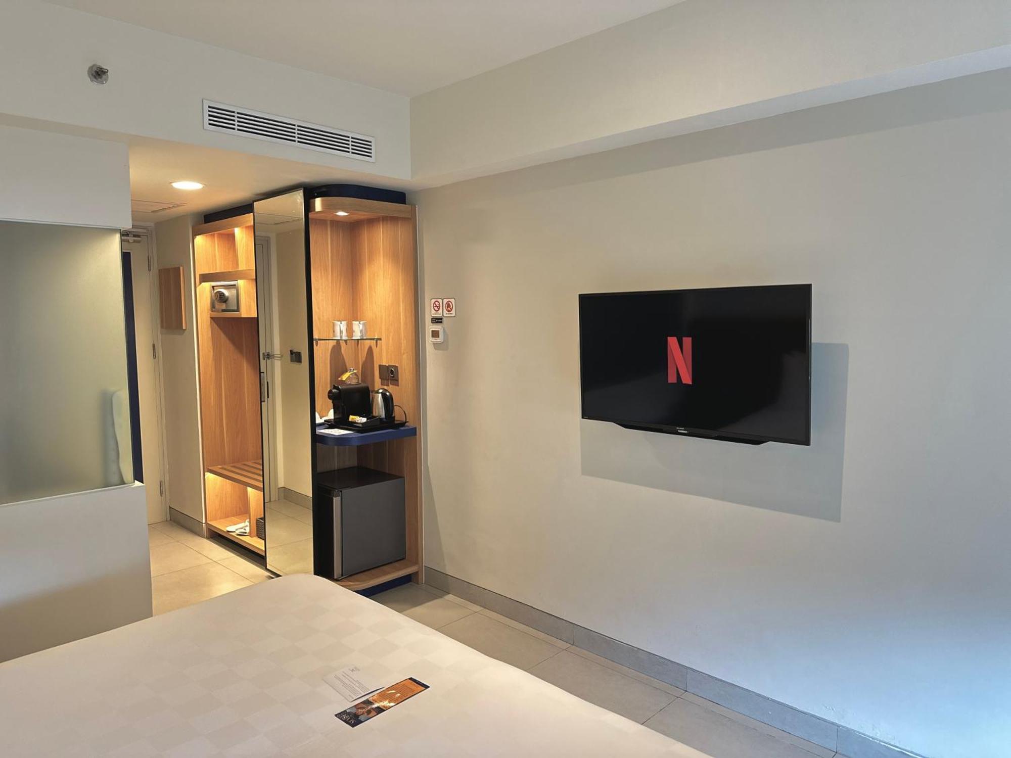 Sevn Legian Hotel Екстериор снимка