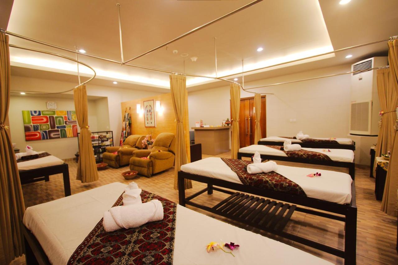 Sevn Legian Hotel Екстериор снимка